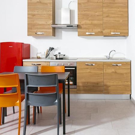 Staurenghi Red Apartment Varese Ngoại thất bức ảnh