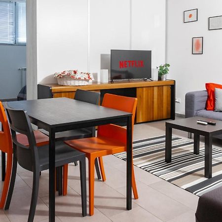 Staurenghi Red Apartment Varese Ngoại thất bức ảnh
