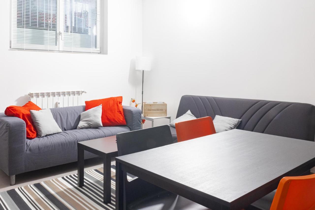 Staurenghi Red Apartment Varese Ngoại thất bức ảnh