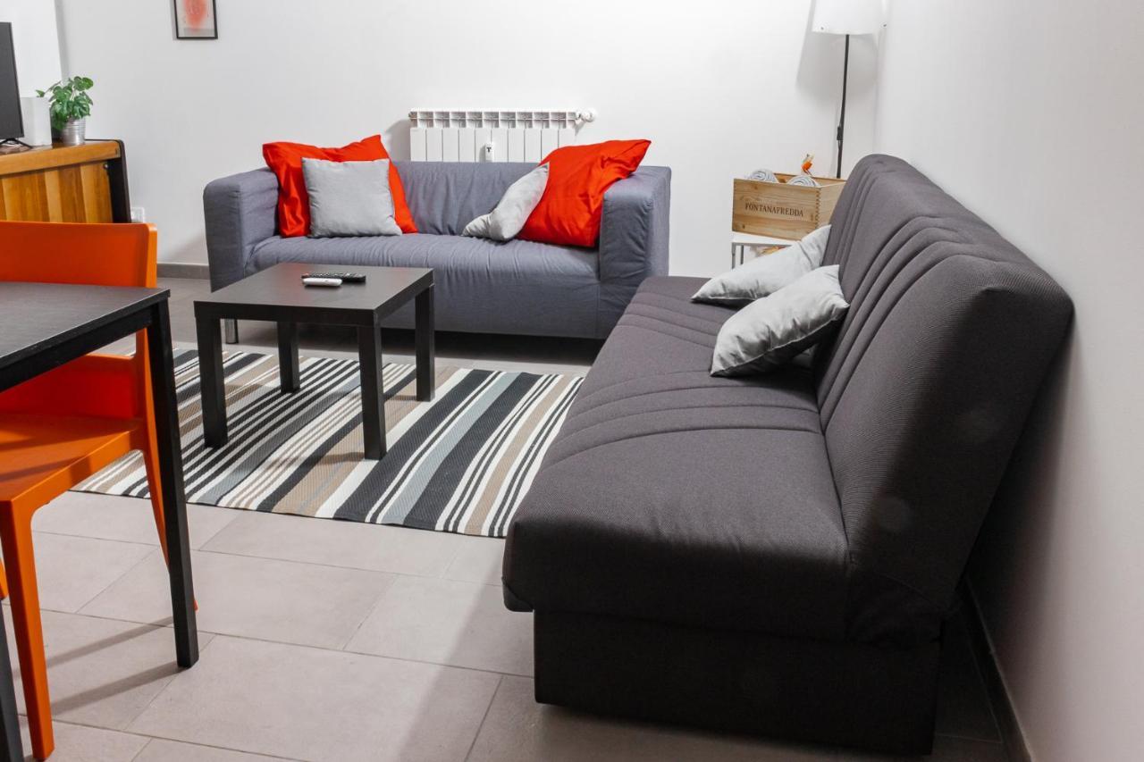 Staurenghi Red Apartment Varese Ngoại thất bức ảnh